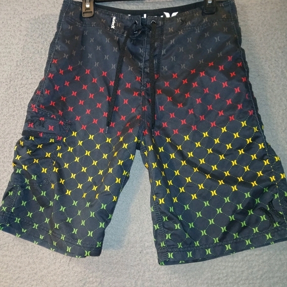 Hurley Mens Board/Swim Shorts Size 30 Black Muti-colored Logo - Picture 1 of 9